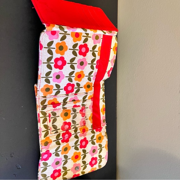 Vera Bradley Riley Compact Wallet in Folkloric - Picture 5 of 5